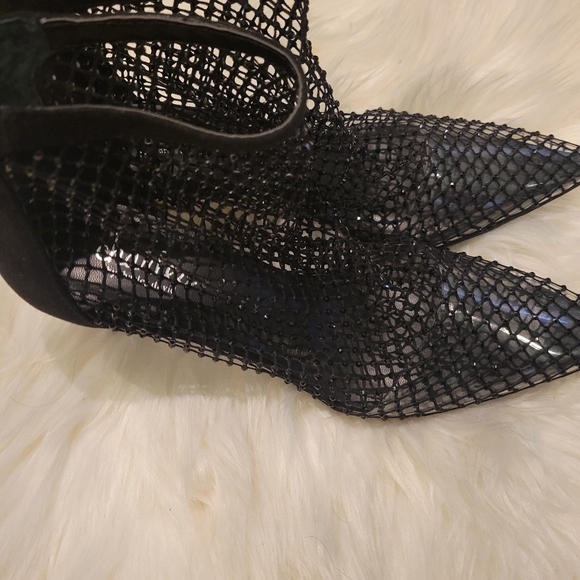 CHARLES BY CHARLES DAVID "AFTERHOURS" SPARKLY MESH BOOTIES - Picture 7 of 10